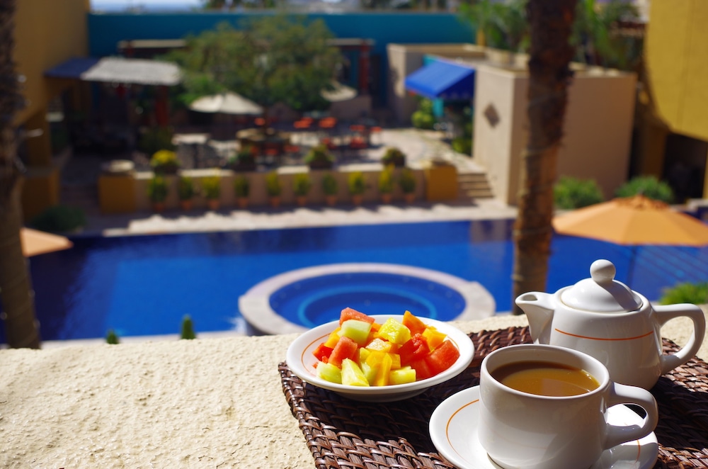 Los Patios Hotel 43/57