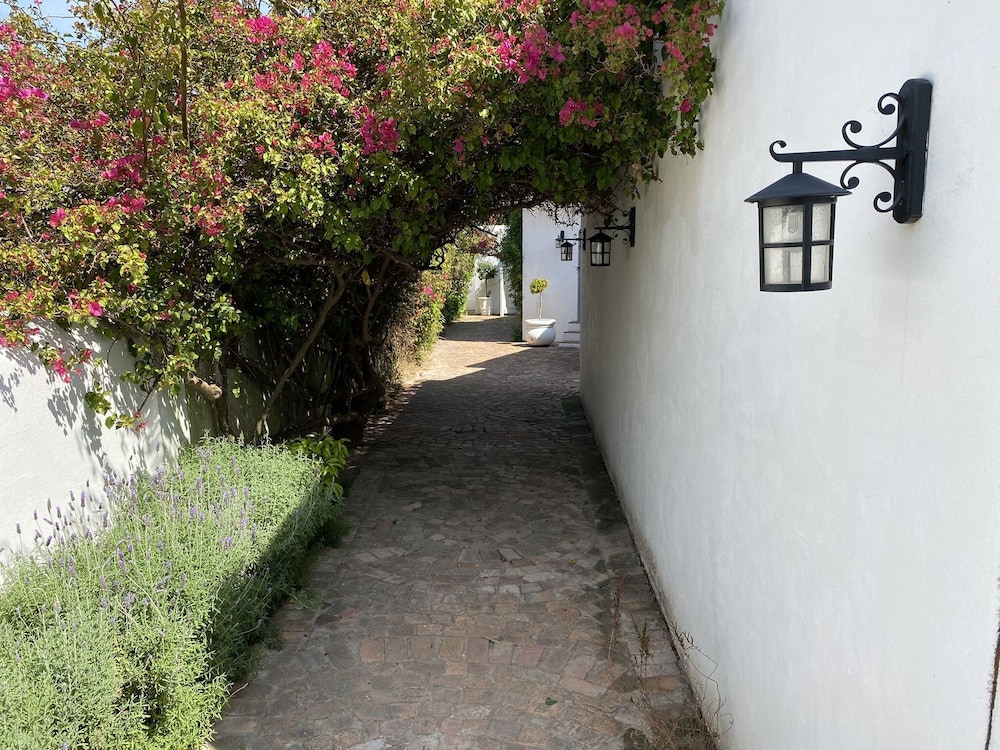 Mirabelle Guesthouse 37/50