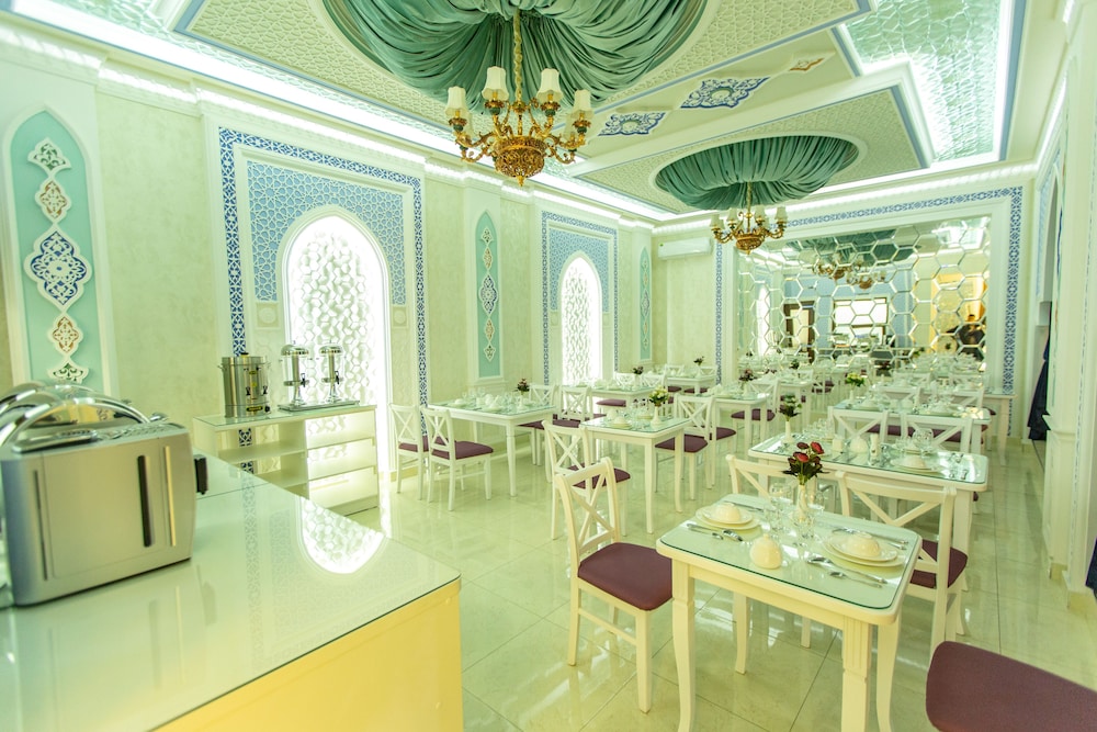MIRZO BOUTIQUE HOTEL 32/50