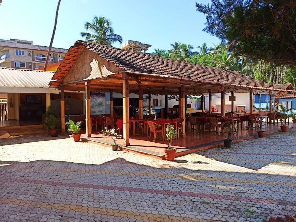 RESORT VILLAGE ROYALE