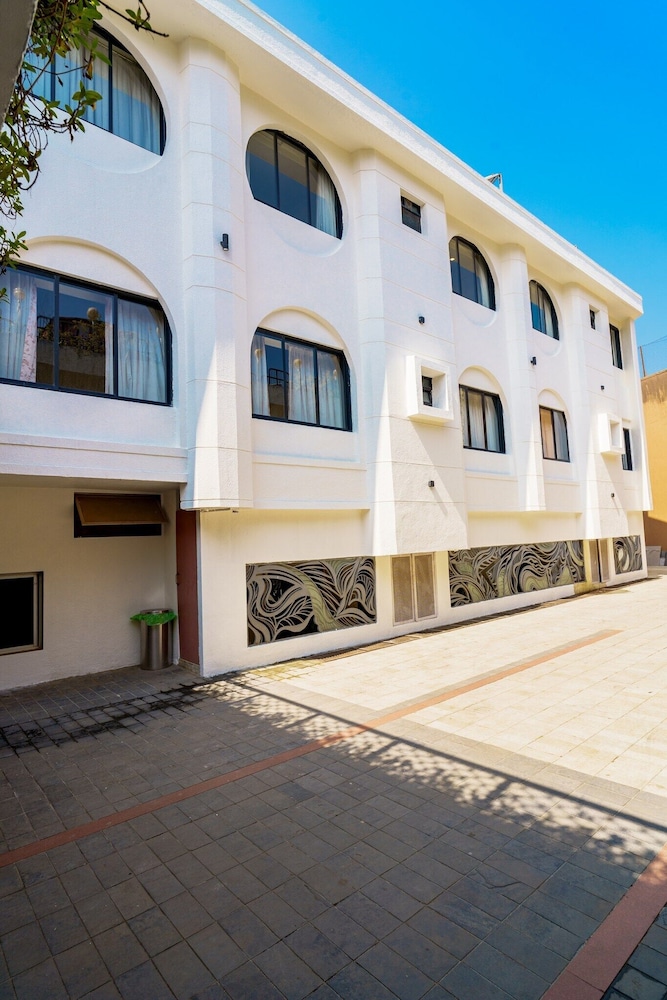 Valley View Beacon Resort, Mahabaleshwar 6/50