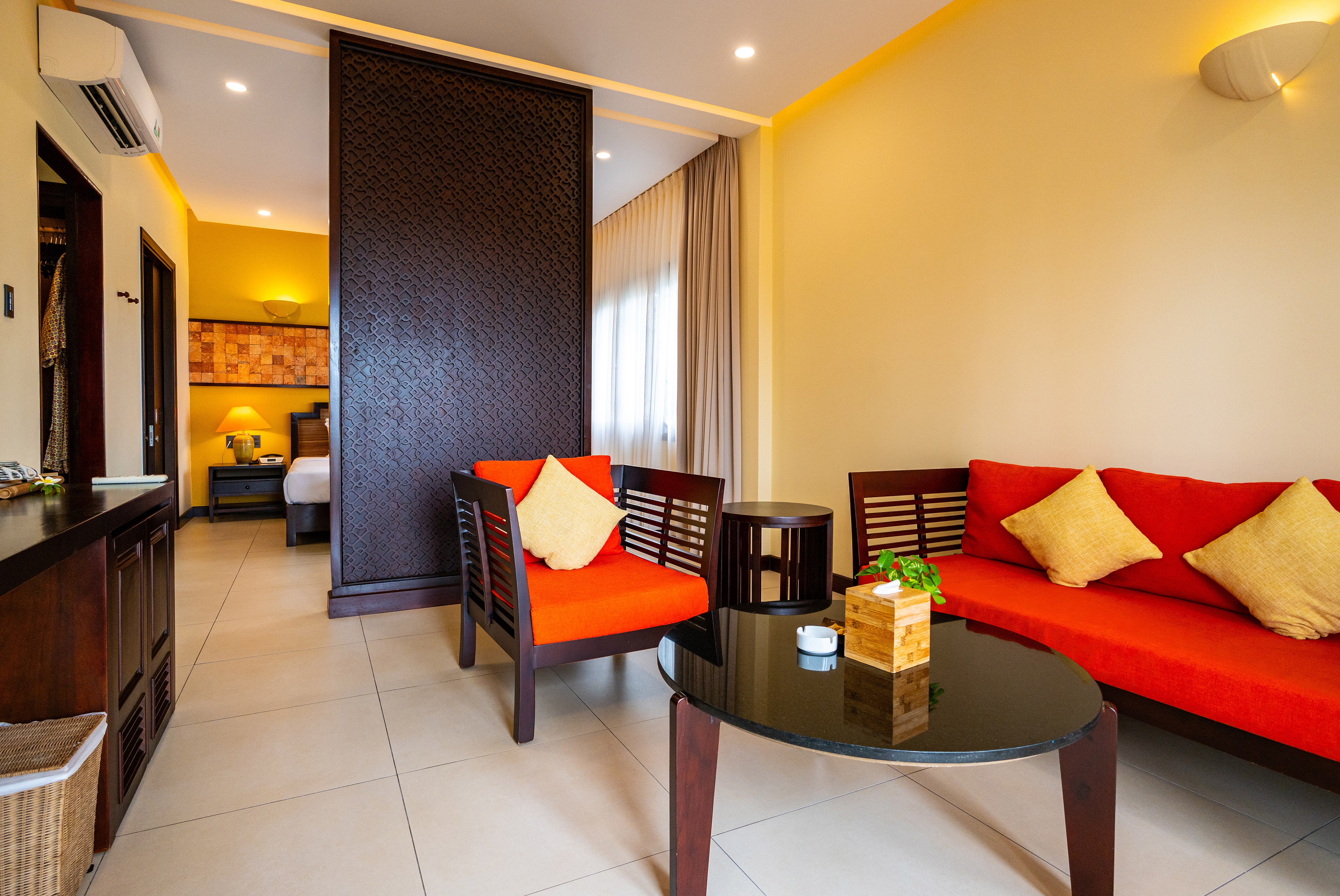 Pandanus Resort 64/140