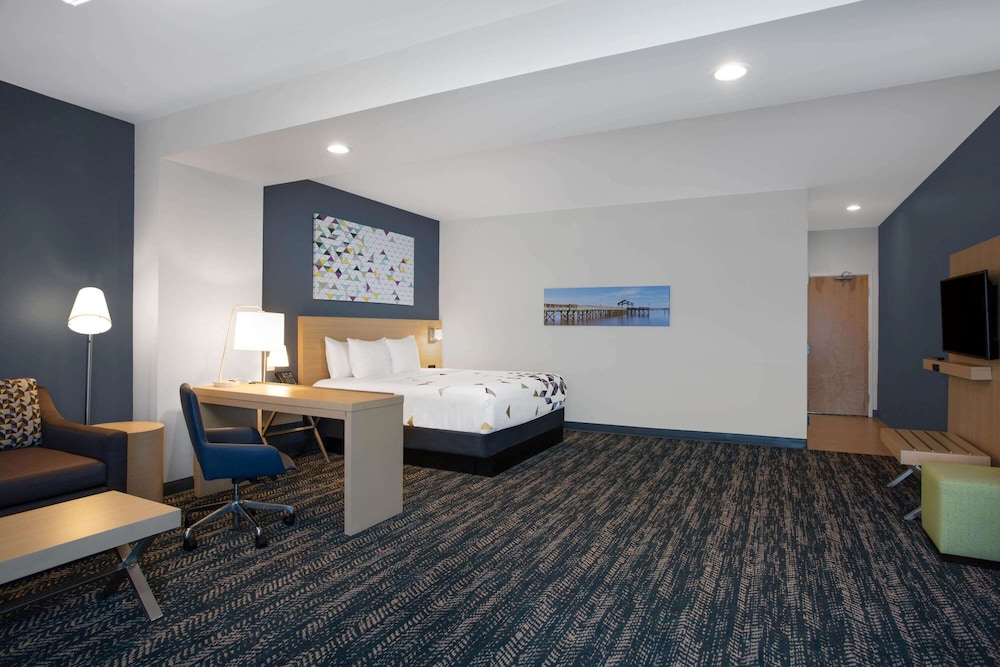 Deluxe, Suite, King Bed