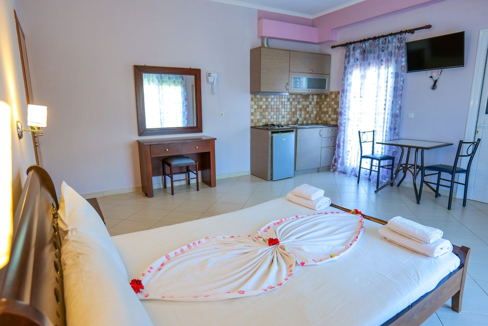 Hotel Chris 48/71