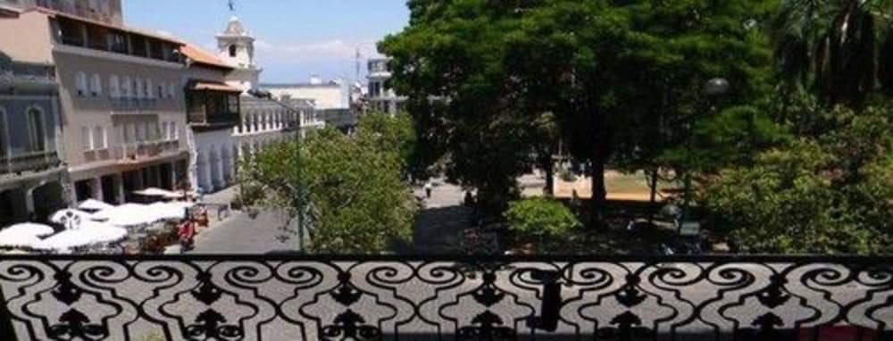 Hotel Colonial Salta 43/50