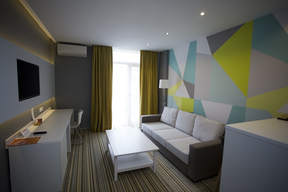 Tangerine Apart Hotel Batumi 29/62
