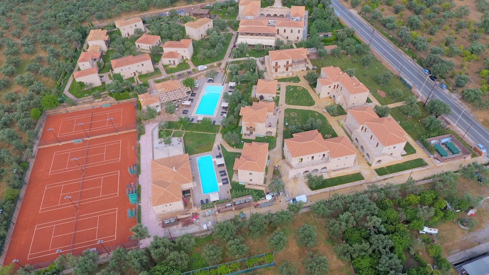 MYSTRAS GRAND PALACE RESORT & SPA 25/50