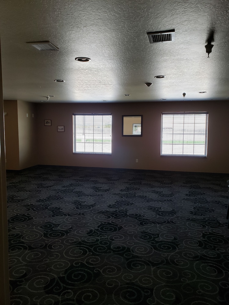 Cobblestone Inn Suites Schuyler Ne 3/62