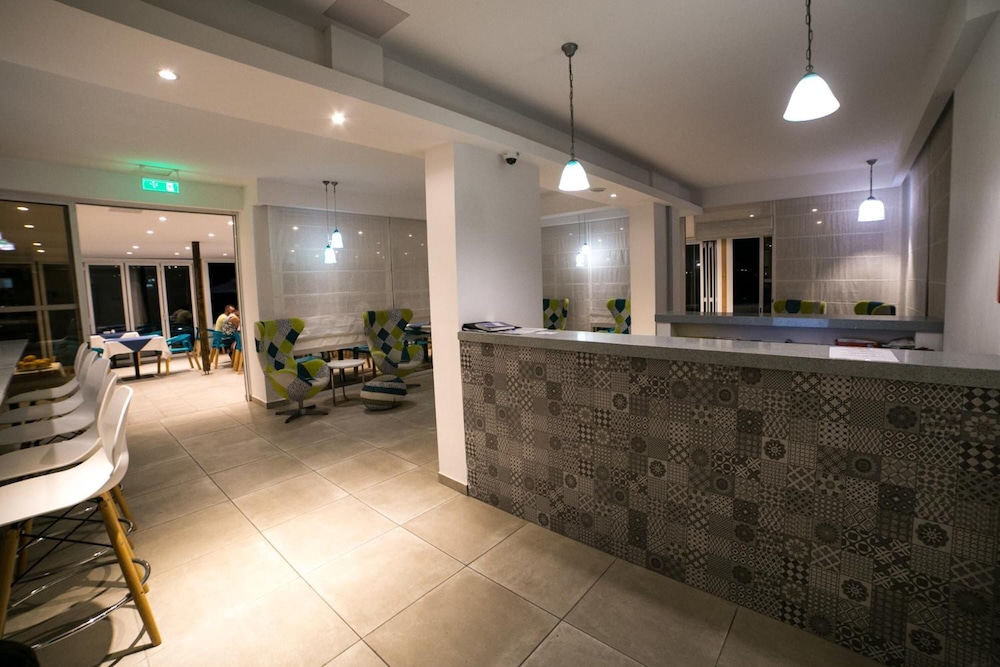 Maricas Boutique Hotel 11/65