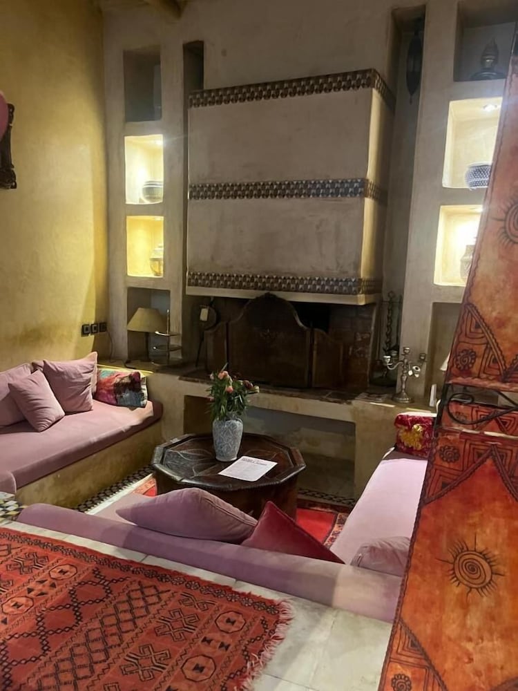 Riad Moullaoud 37/50