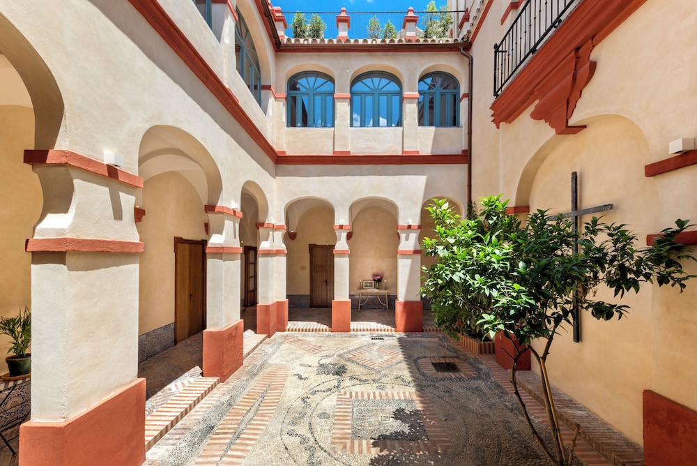 Palacio Bucarelli 22/47
