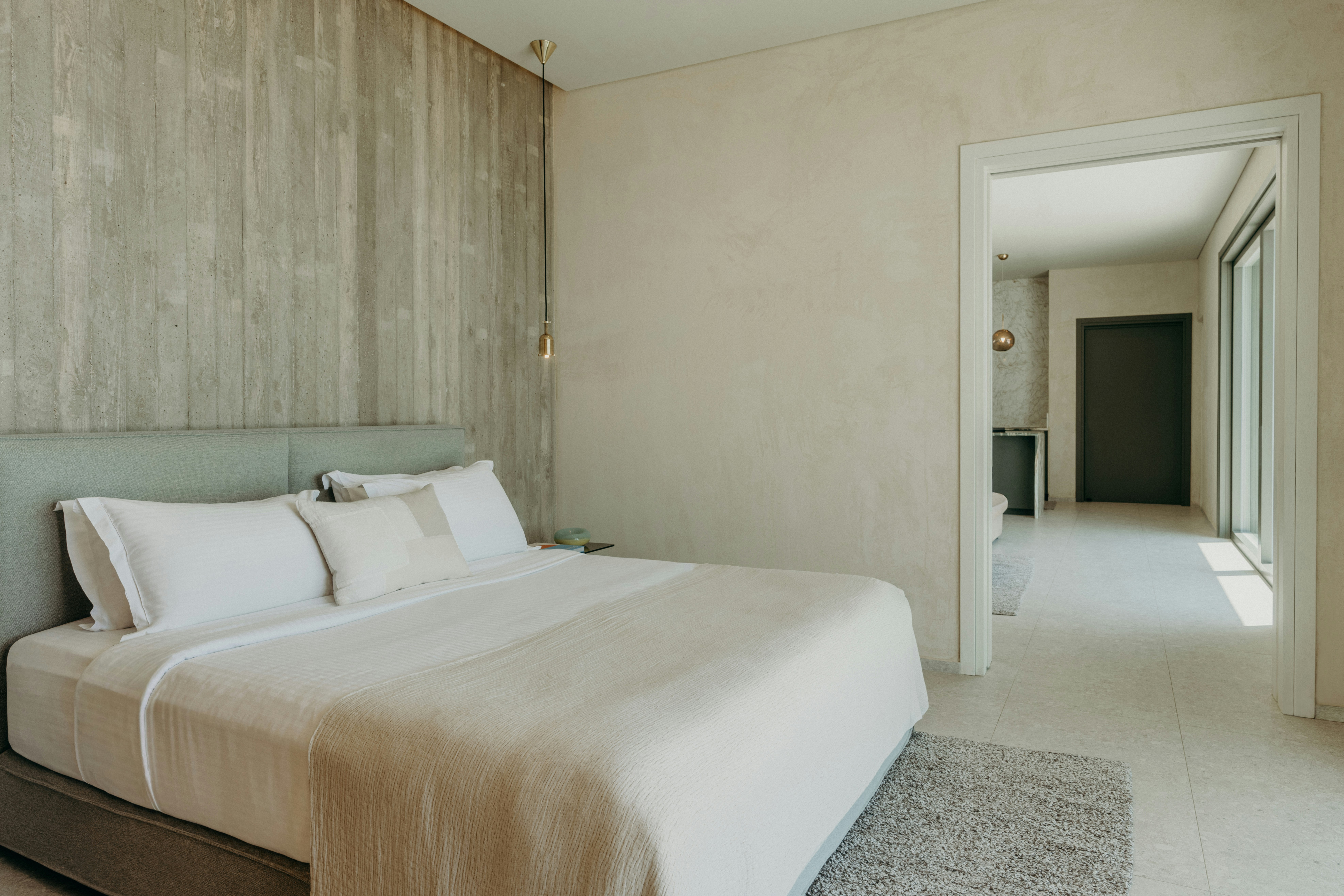 Santorini Sky Luxury Resort 8/50