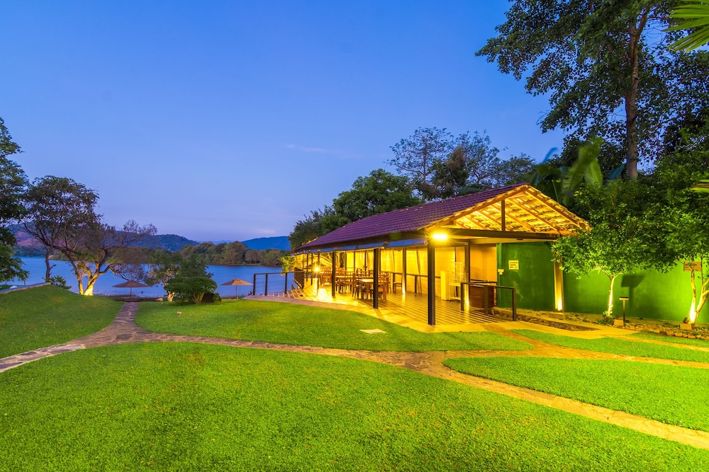 Mapakada Village 3/50