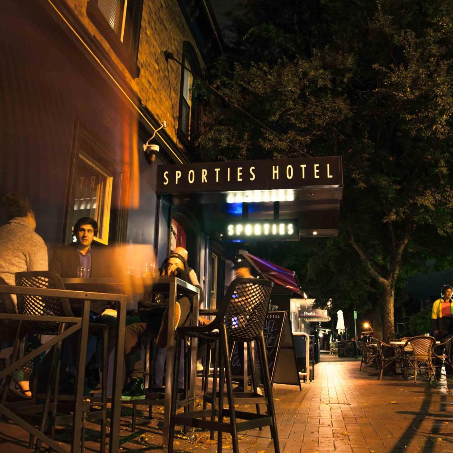 Sporties Hotel 20/25