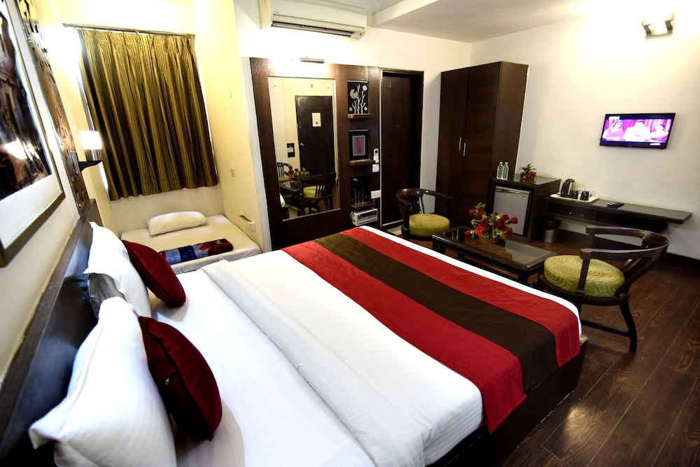 Crystal Inn Hotel 15/50