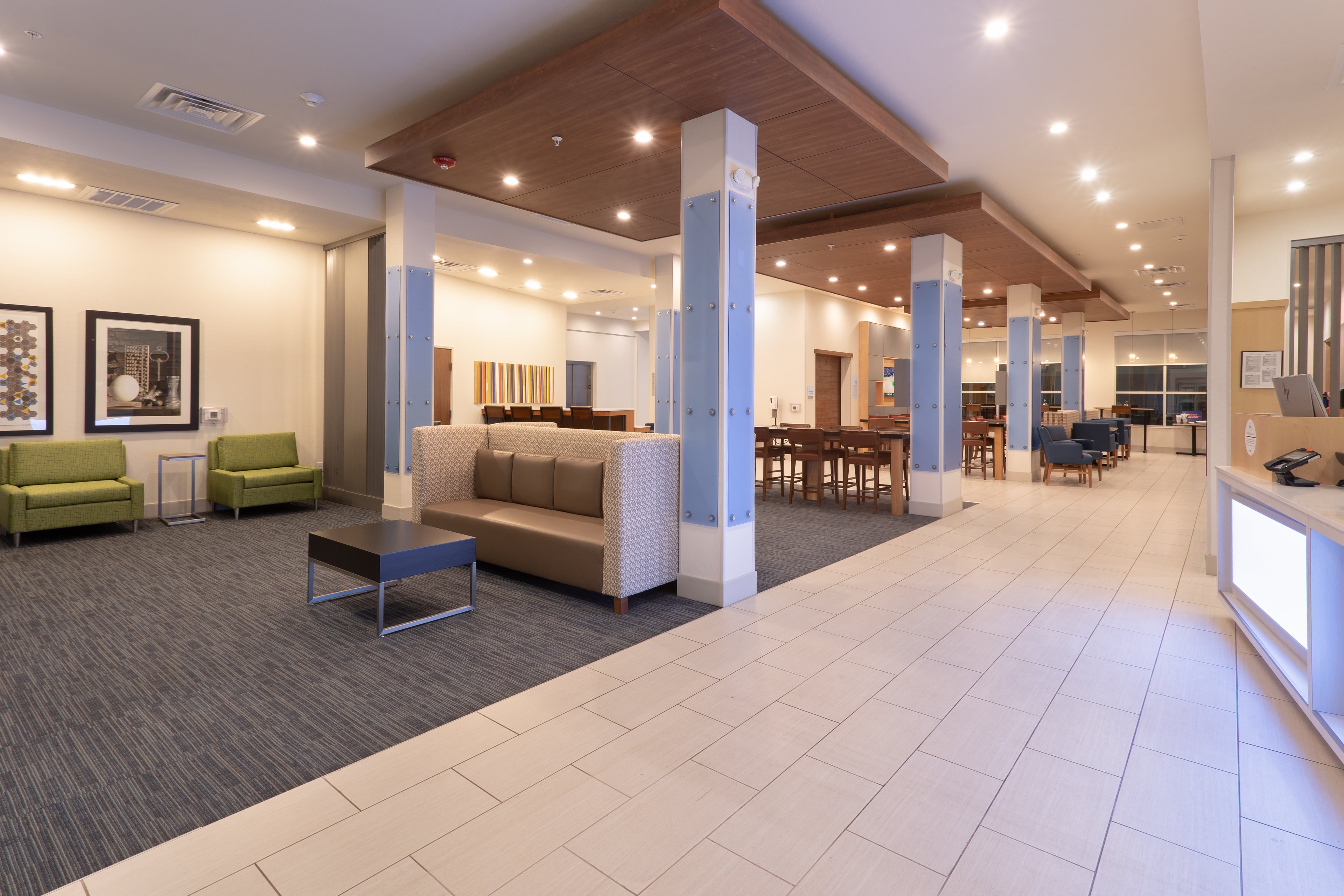 Holiday Inn Express & Suites Firestone - Longmont 27/44