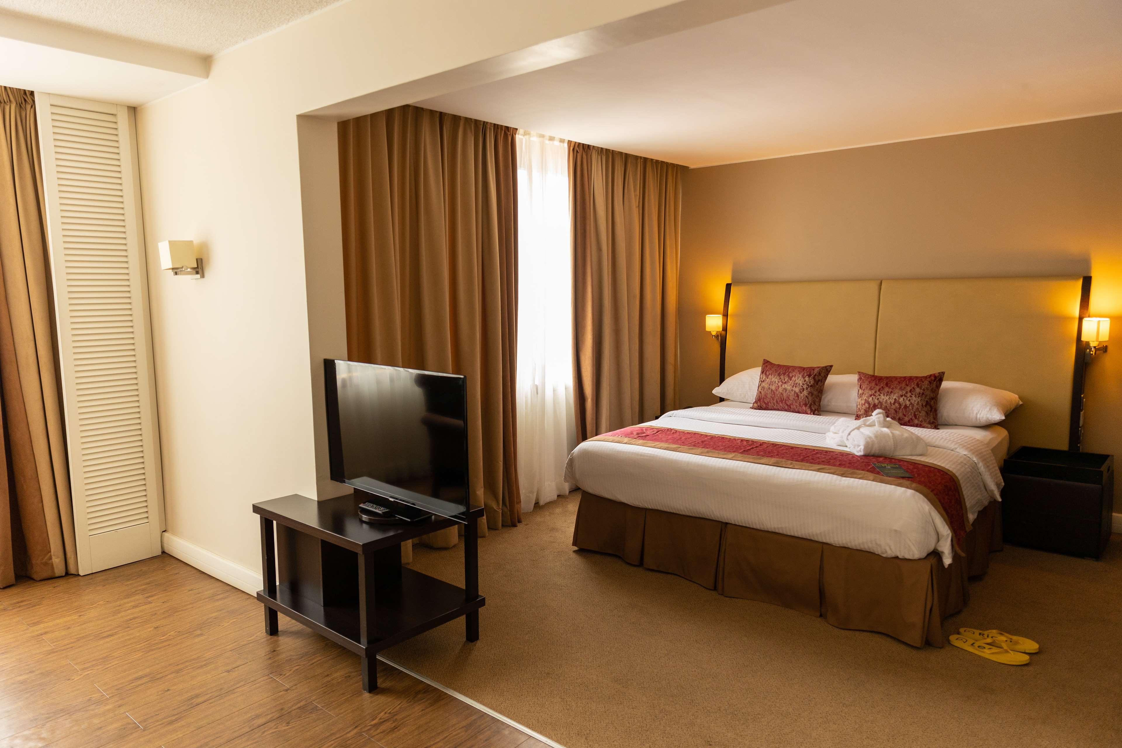 Lancaster Hotel Accra 16/50