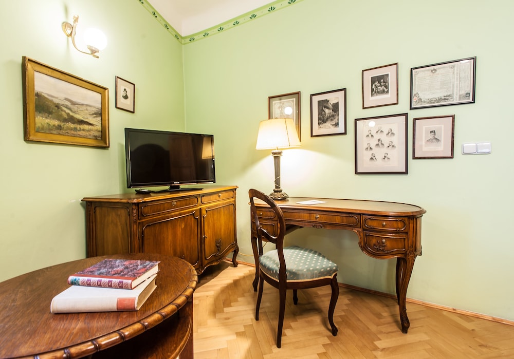 Hotel Leonardo 45/50