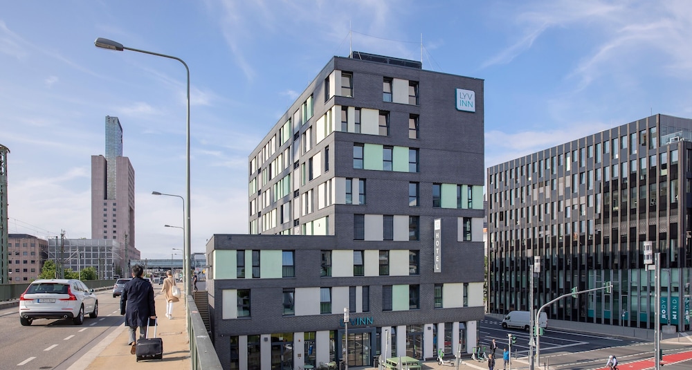 LyvInn Hotel Frankfurt Messe 46/49