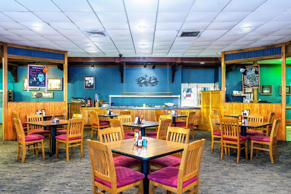 Ramada by Wyndham Houma 19/27