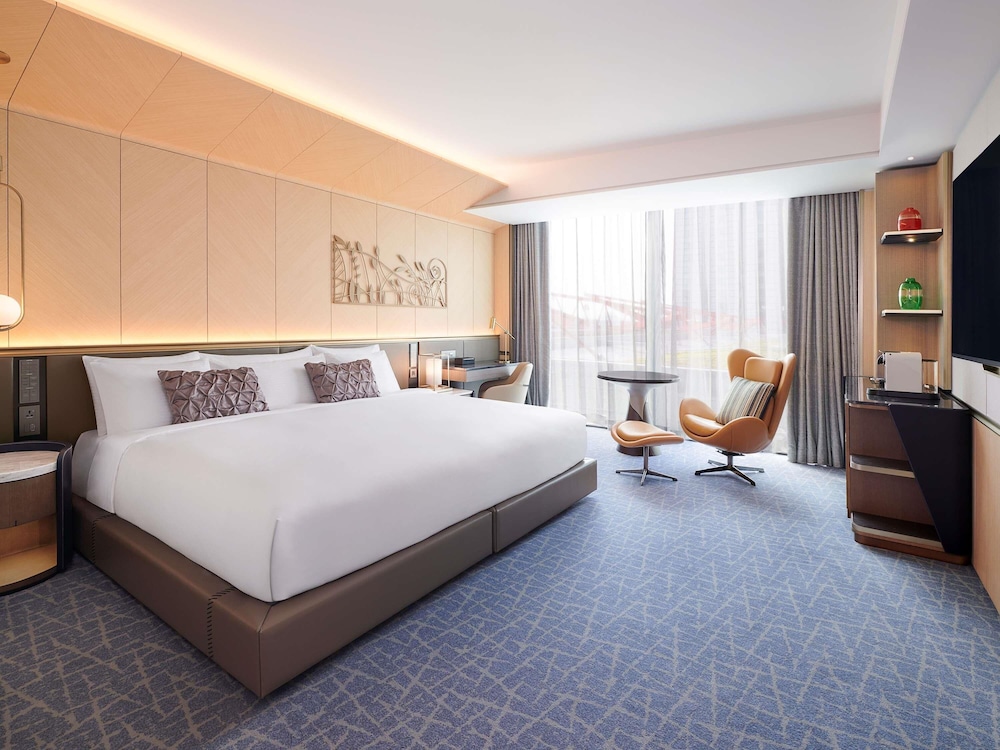 HOLLYWOOD, FAIRMONT, KING BED