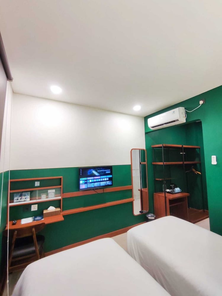 Liberta Malioboro South 14/50