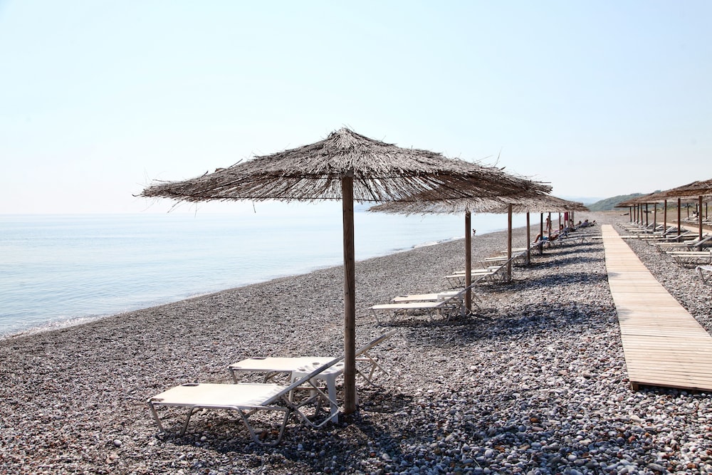 THALATTA SEASIDE HOTEL 68/73