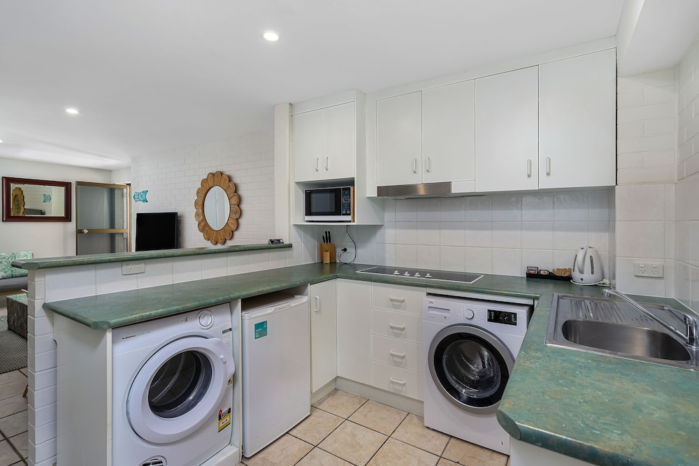 Bayview Beachfront Apartments 15/50