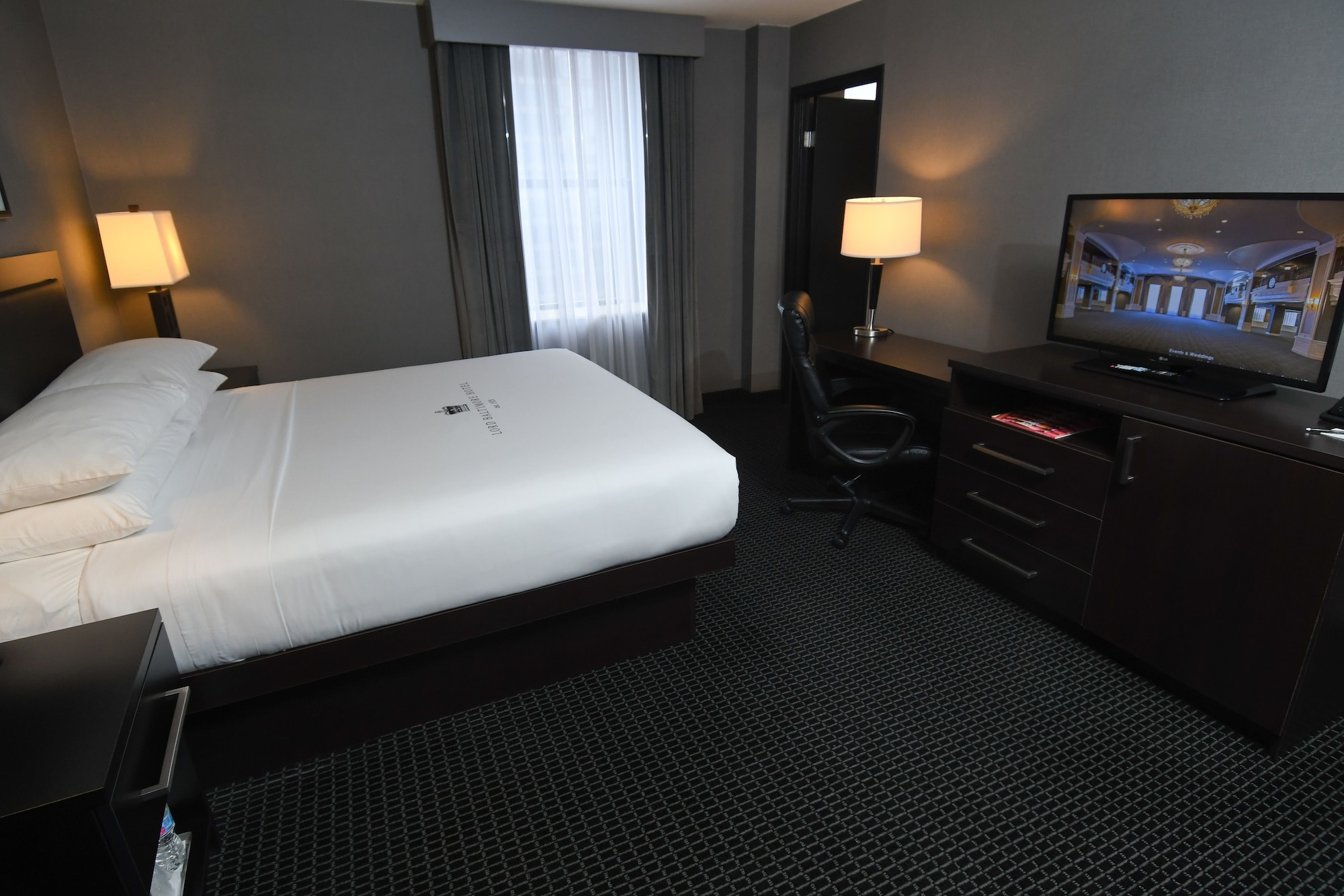 1 Bedroom, Superior, Suite, King Bed