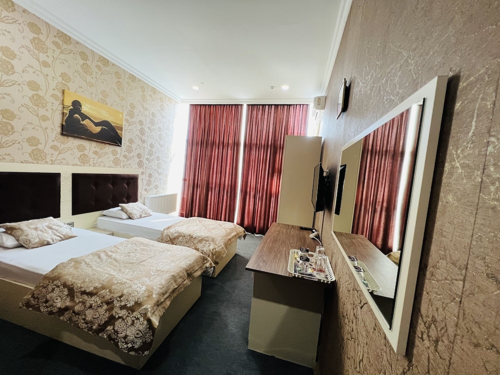 Khaghani Center Hotel 15/49