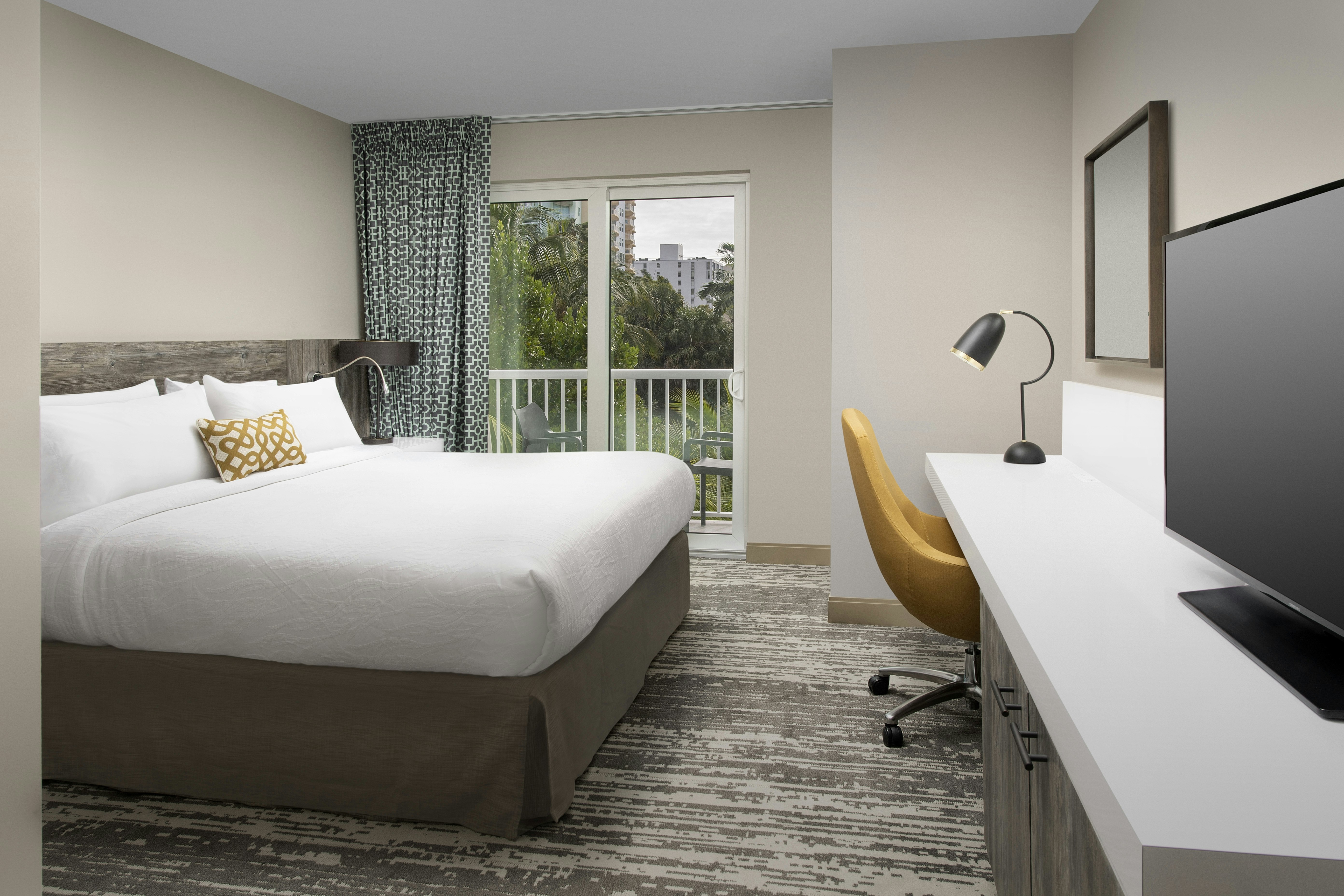 غرفة بسرير كينج لذوي الإعاقة، Hilton Garden Inn Miami Brickell South 2/5
