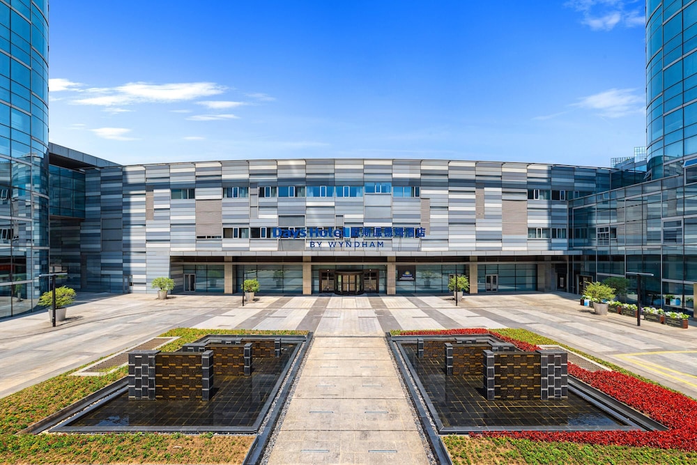 Days Hotel by Wyndham Suzhou Dushu Lake 3/31