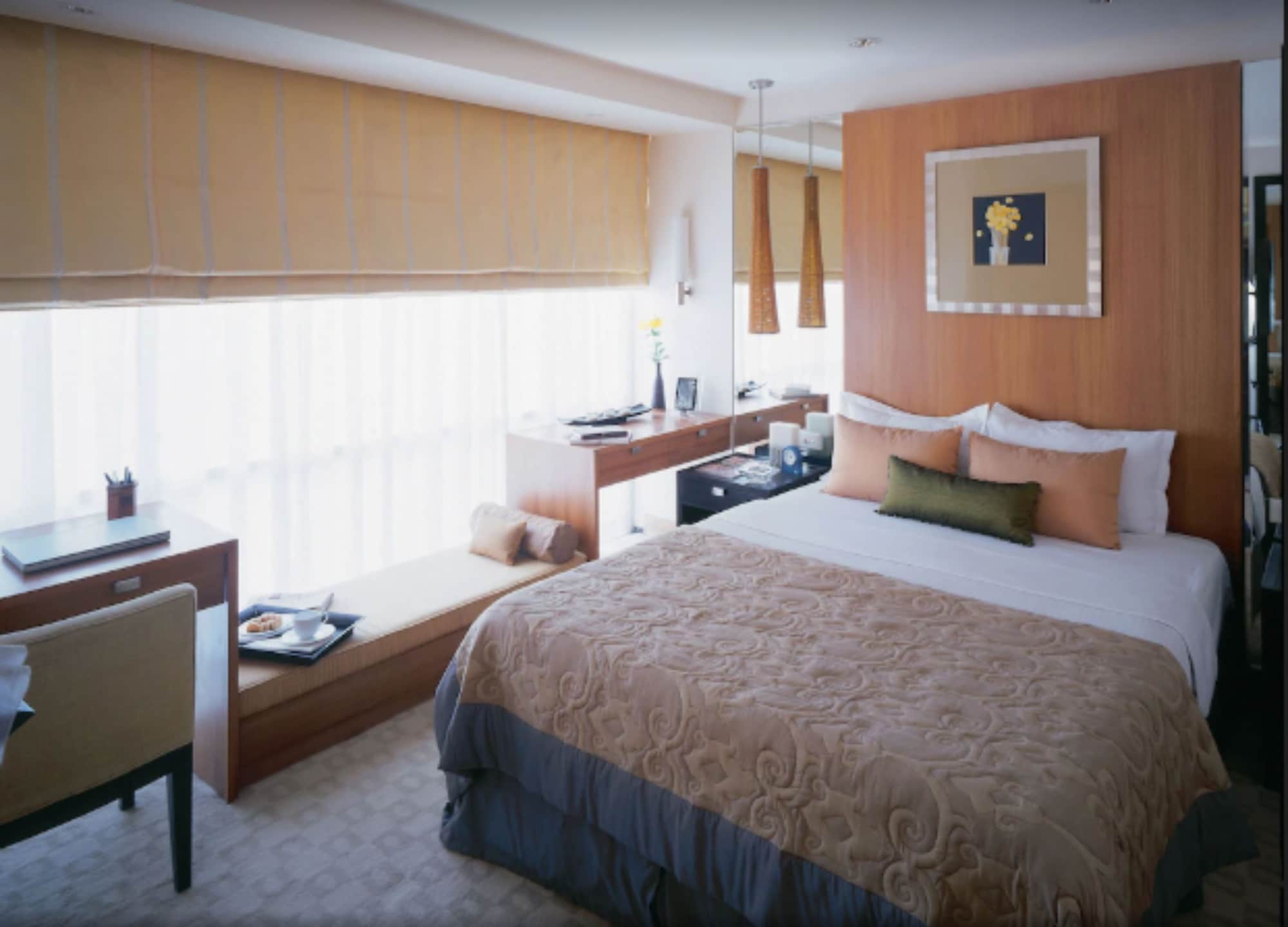 استوديو بسرير كينج بإطلالة على المدينة، Taj Wellington Mews Luxury Residences 3/3
