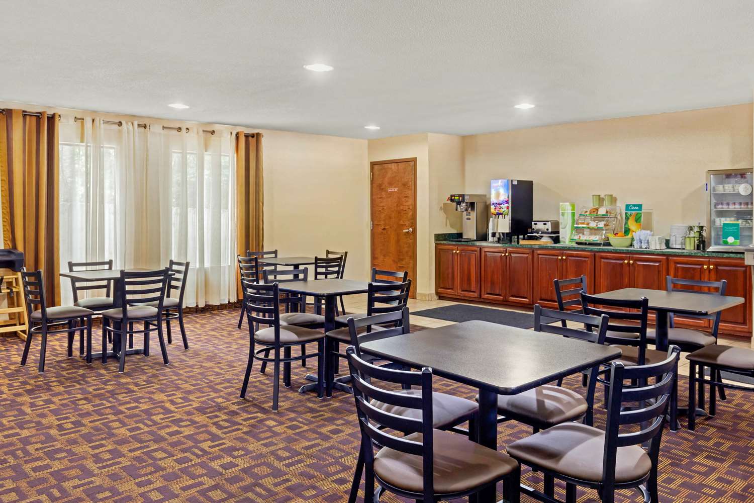 Quality Inn High Point - Archdale 11/19