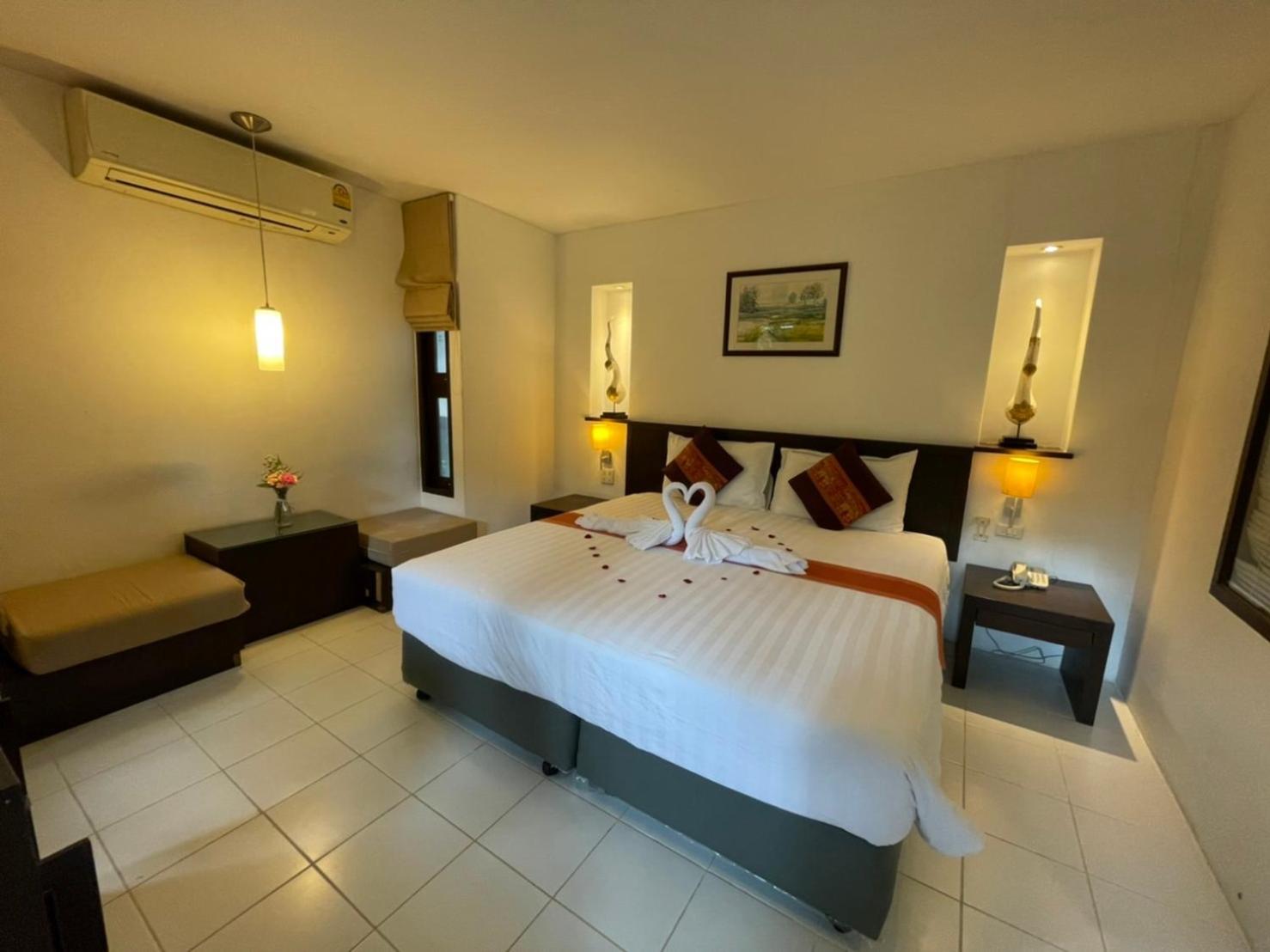 Deluxe, Villa, EVERGREEN RESORT 5/10