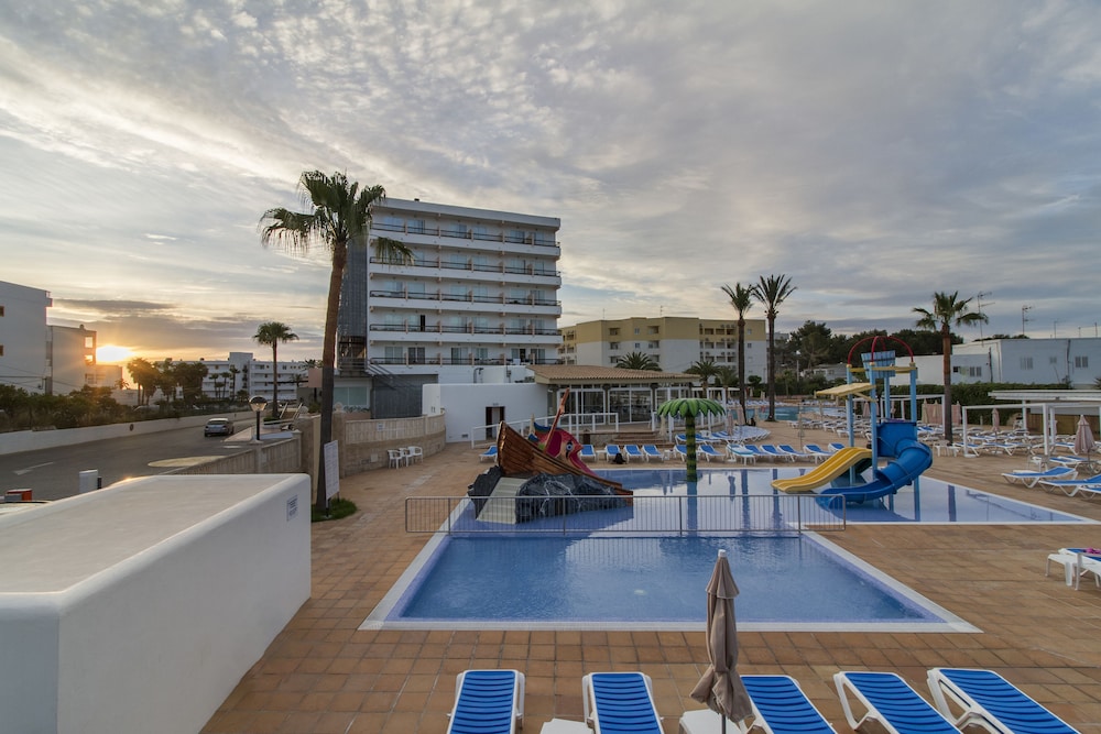Caribe Hotel 37/61