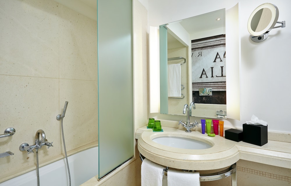 Hotel Indigo Rome St George 30/83