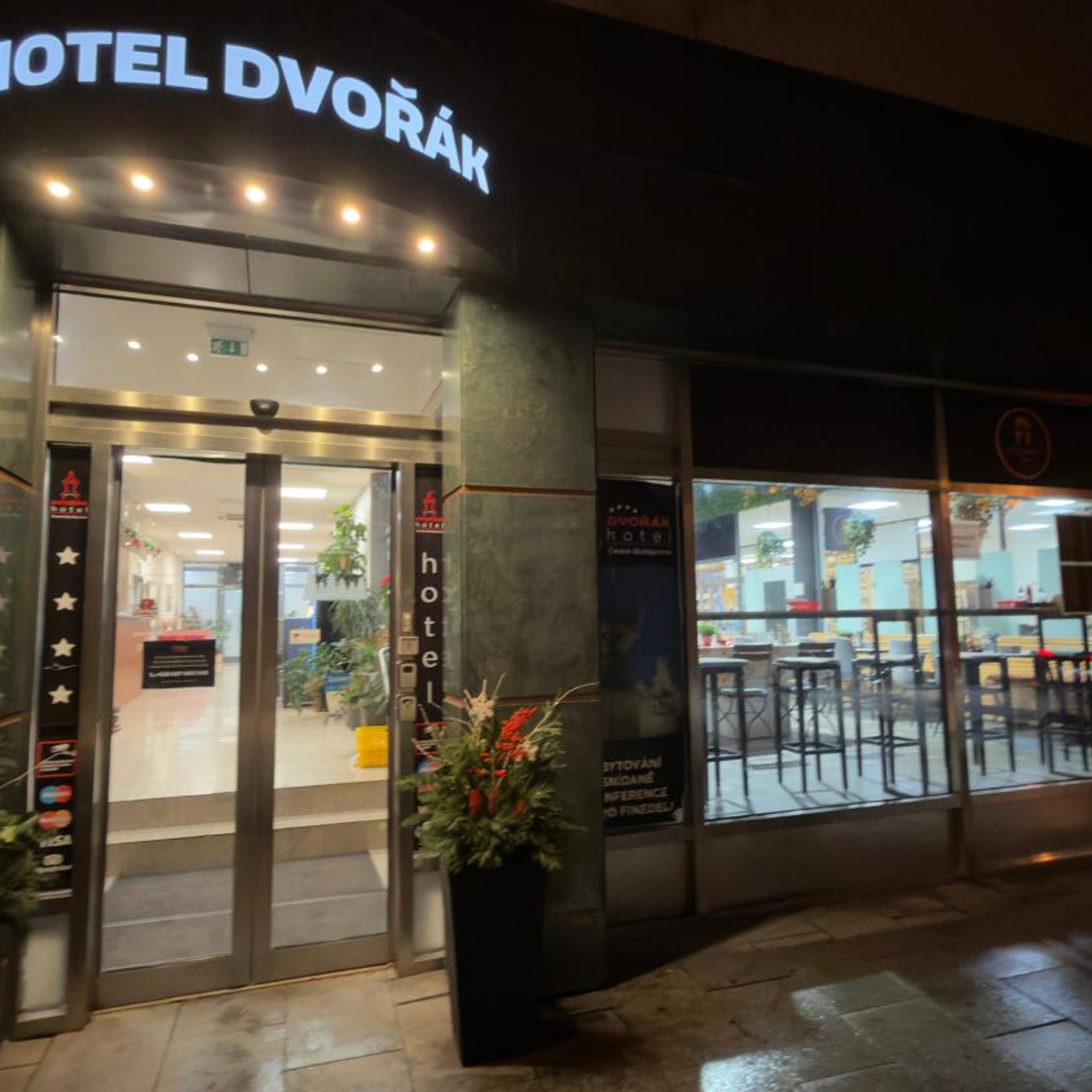 Hotel Dvorak 14/66