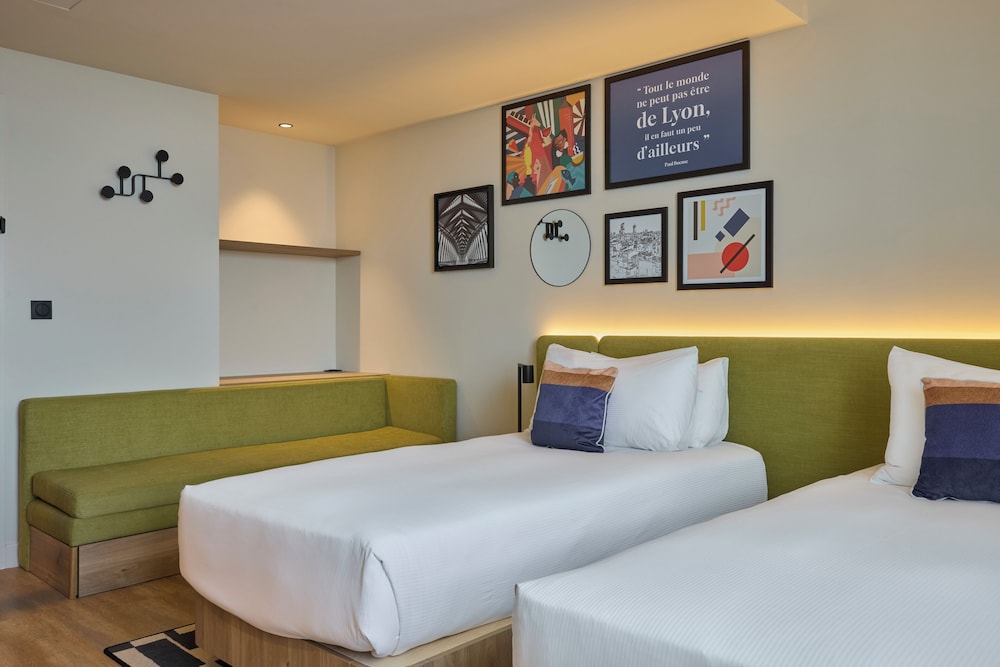 Room at Hampton by Hilton Lyon  Airport, COLOMBIER-SAUGNIEU