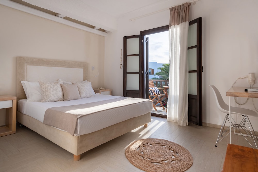 Aella Residence 4/50