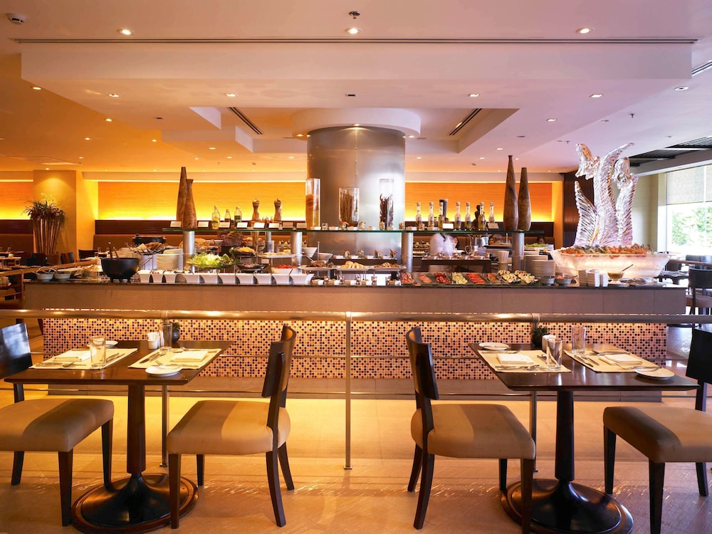 Novotel Bangkok Bangna 46/74