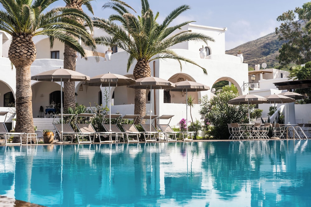 La Sciara Resort Hotel 36/41