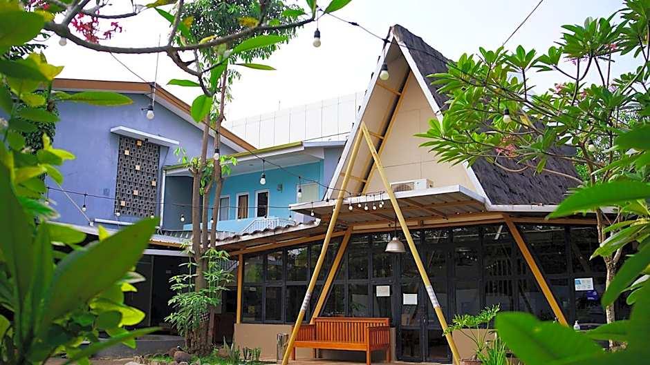 Gaia Asri Hotel 3/28