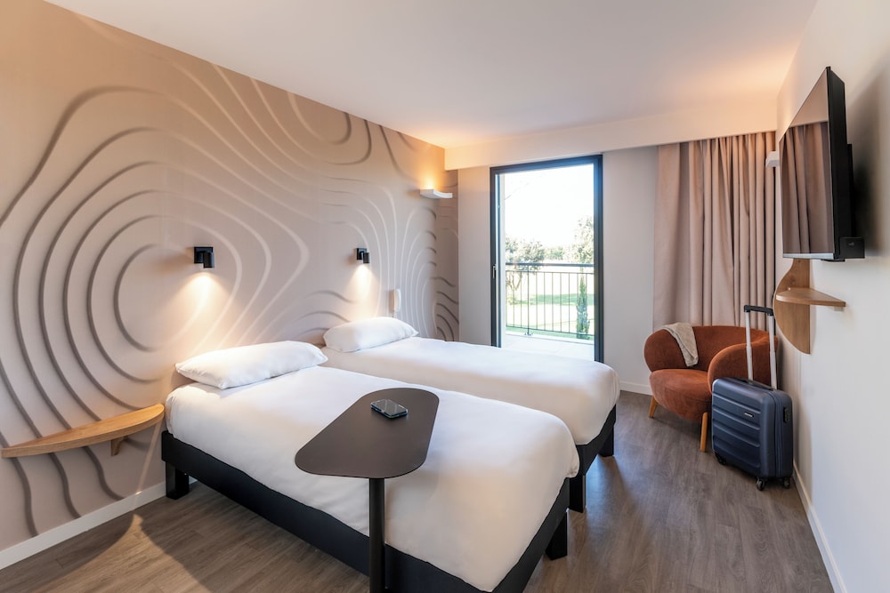 ibis Styles Cabries Aix-en-Provence TGV 24/50