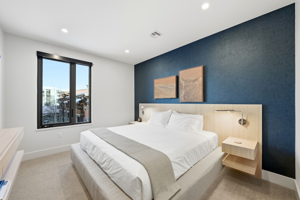 5 Bedrooms, Town House, 2 Double Beds, 2 King Beds, 3 Bunk Beds