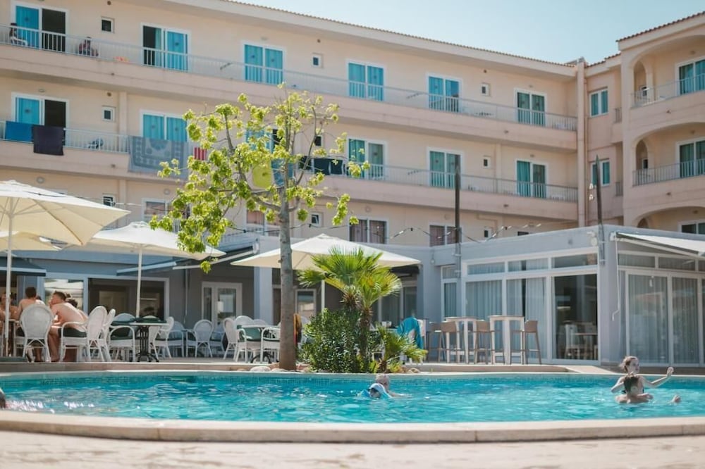 Hotel Lliteras 103/104