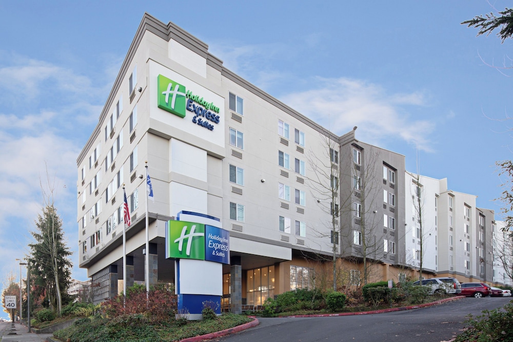 Holiday Inn Express Hotel Suites Seattle Sea Tac Airport 2/44