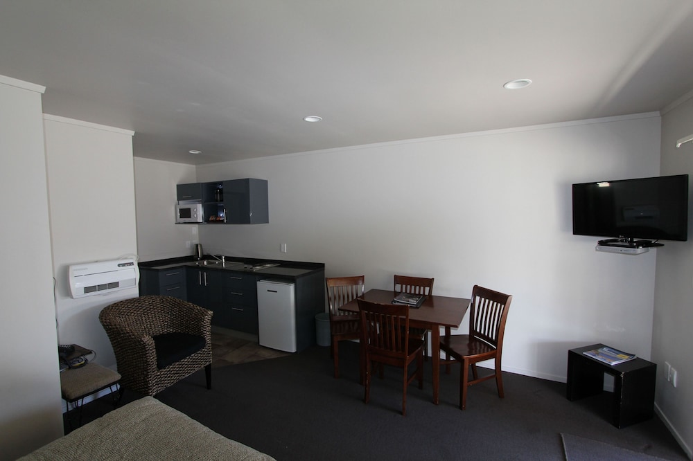 Parklands Motor Lodge 39/56