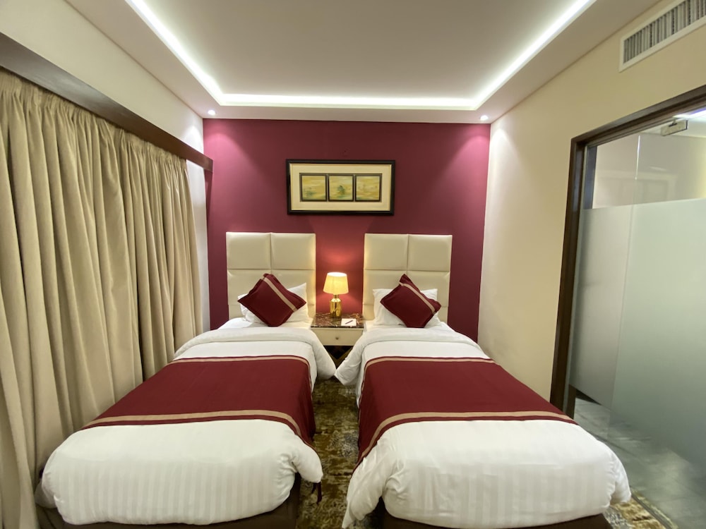 Best Western Plus Grand Hotel Multan 25/61