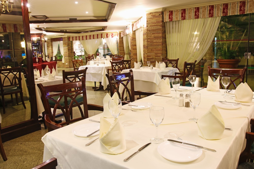Yotau All Suites Hotel 34/50